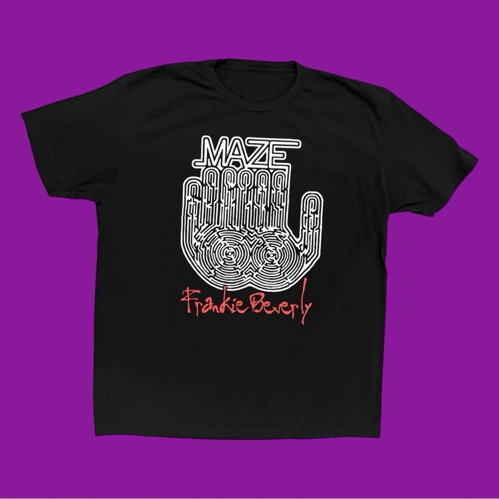 Maze Featuring Frankie Beverly Tee